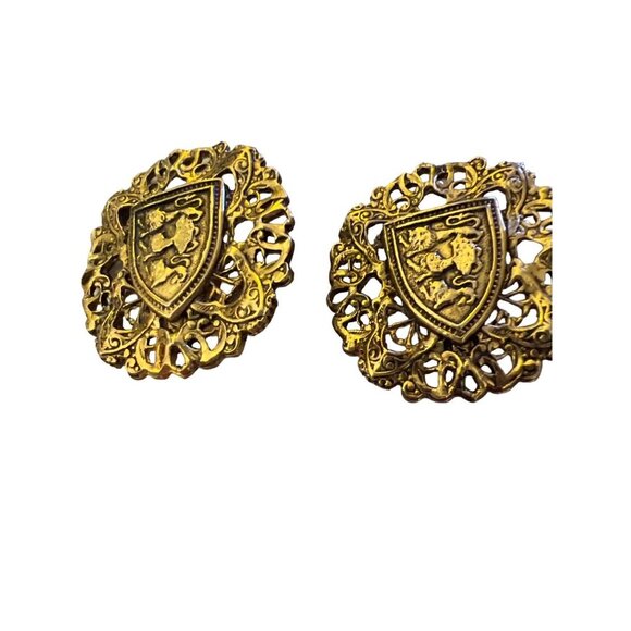 Gold Tone Clipon Earrings Vintage Family Crest Style - Picture 2 of 5